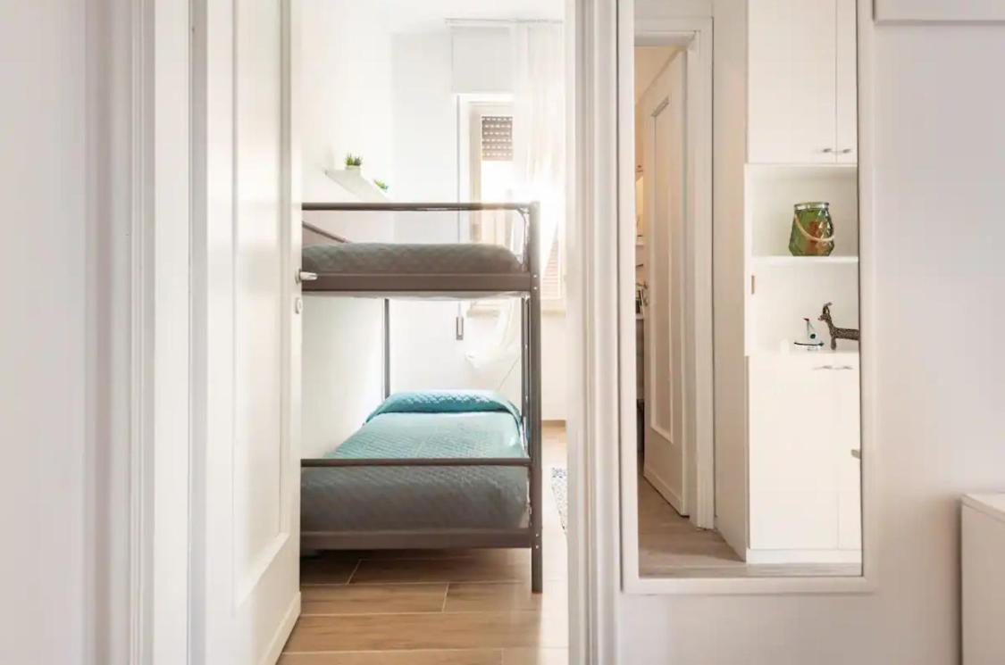 Seaside Apt Private Parking And Near The Beach เวียเรจโจ ภายนอก รูปภาพ